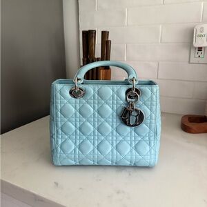 Lady Dior light blue